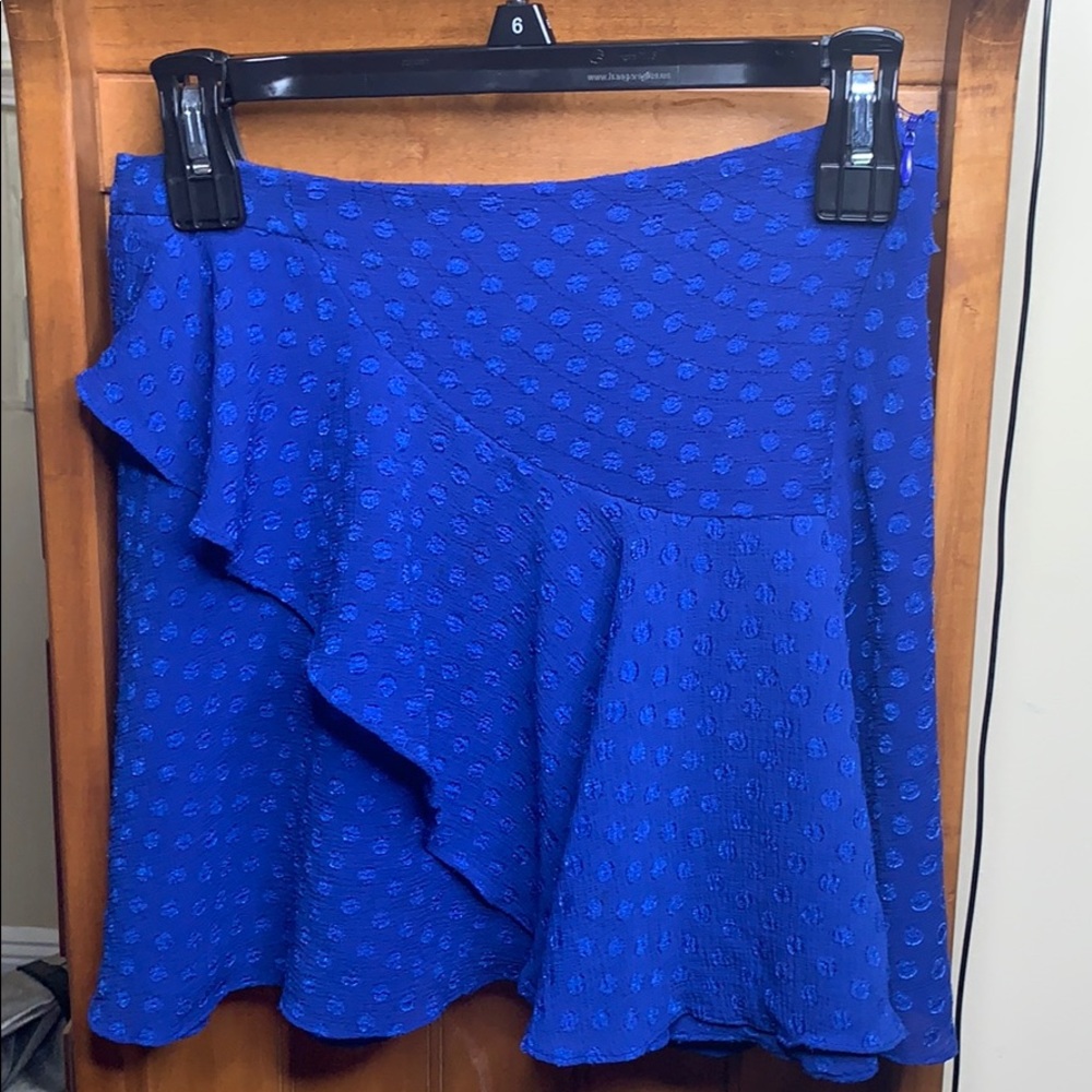 Blue polka dot skirt size 4